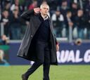 Mourinho: "Mi familia y yo hemos sido insultados durante 90'"