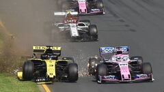 Ricciardo con el aler&oacute;n descolgado tras un toque con el Racing Point en el GP de Australia. 