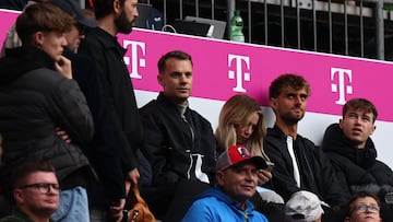 Munich (Germany), 23/09/2023.- Munich's goalkeeper Manuel Neuer sits in the stands during the German Bundesliga soccer match between FC Bayern Munich and VfL Bochum in Munich, Germany, 23 September 2023. (Alemania) EFE/EPA/ANNA SZILAGYI CONDITIONS - ATTENTION: The DFL regulations prohibit any use of photographs as image sequences and/or quasi-video.
