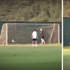 Increíble rabona al ángulo de Quaresma ante Karius