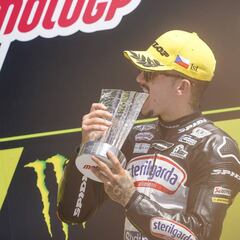 Max Biaggi ve en Canet "un campeón del mundo en potencia"