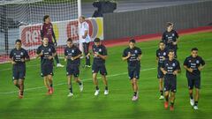 Jugadores de la Selecci&oacute;n Mexicana durante un entrenamiento