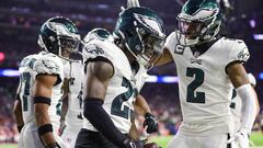 We have a new number one heading into the second half of the NFL season. Buffalo suffered a stunning loss to the Jets, while Philly remained undefeated.