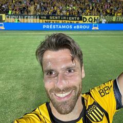 León anuncia a Gary Kagelmacher como su refuerzo