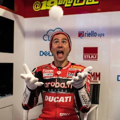 La nieve sí puede con Bautista: cancelada la Carrera 1 en Assen