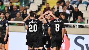 Nicosia (Cyprus), 27/10/2022.- Real Sociedad players celebrate after scoring a goal during the UEFA Europa League group E soccer match between Omonoia and Real Sociedad, in Nicosia, Cyprus, 27 October 2022. (Chipre) EFE/EPA/SAVVIDES PRESS