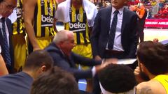 Cruce de cables épico de Obradovic: "¡Que os jodan a todos!"
