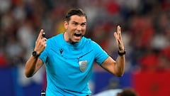 Who is Sandro Schärer, the referee for Real Madrid vs Atalanta in the UEFA Super Cup?