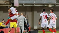 Gudelj y Bono le dan la primera victoria al Sevilla de Sampaoli