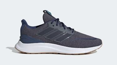 Cómodas, ligeras e ideales para hacer ejercicio: así son las zapatillas Adidas Falcon