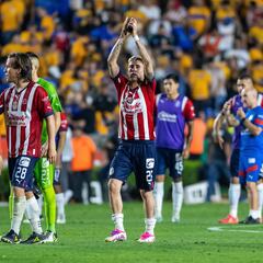 Which players will leave Chivas after their Liga MX Clausura 2023 final defeat to Tigres?
