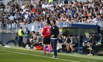 Pablo Guede en La Rosaleda el día de su estreno.