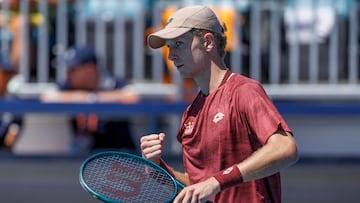 Landaluce alarga su luna de miel con una remontada al estilo Nadal