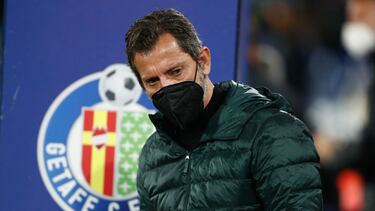 Quique se engrandece a sí mismo