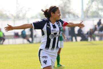 Posición: Defensa
Equipo: Rayadas de Monterrey