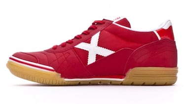 Nike, adidas, Puma... El Black Friday llega a Fútbol Emotion con descuentos de hasta el 70% en prendas de fútbol de las mejores marcas