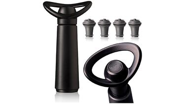 Estos tapones de vacío conservan las botellas de vino hasta por 10 días