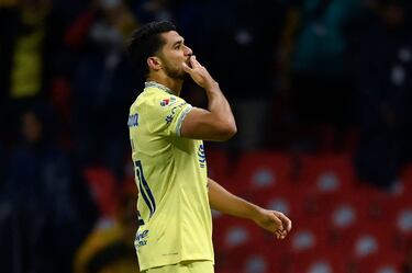El delantero que alza la mano para ir a Qatar 2022 con la Selección Mexicana