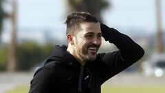 GRA135. VALENCIA, 27/12/2016.- El exjugador del Valencia CF David Villa, participa en la jornada inaugural del primer Cl&iacute;nic de Tecnificaci&oacute;n que lleva su nombre. EFE/Kai F&ouml;rsterling