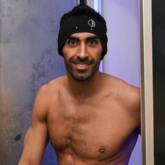 El nadador olímpico Filippo Magnini salva a un hombre de morir ahogado