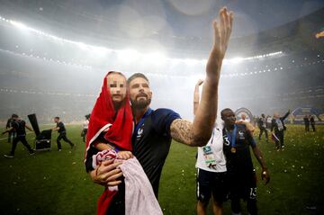 Olivier Giroud y su hija.