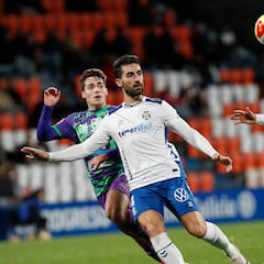 El Tenerife se duerme y el Lugo le empata