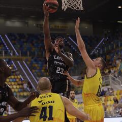Derbi canario en la cima
