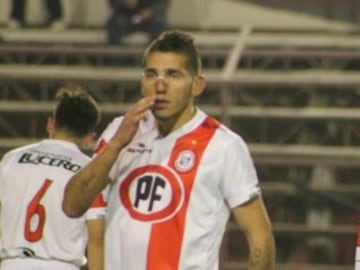 El argentino pasó por Unión San Felipe durante 2015 y destacó por su porte más que por sus actuaciones en la cancha.