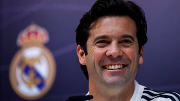 GRAF6707. MADRID, 14/12/2018.- El entrenador del Real Madrid, el argentino Santiago Solari, durante la rueda de prensa previa al entrenamiento previsto hoy en la Ciudad Deportiva de Valdebebas, para preparar el partido de la décima sexta jornada de