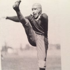 Frosty Peters el hombre de los 17 drop kicks en un partido