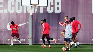 30/04/19 ENTRENAMIENTO DEL BARCELONA ERNESTO VALVERDE