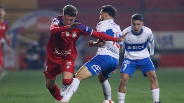 “No sé si me pesó la camiseta de Colo Colo; no hay que echarle la culpa al técnico”