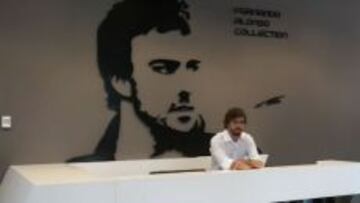 Alonso, durante la presentaci&oacute;n de su museo y circuito en Llanera. 