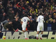 Leeds edge away from the bottom three after taking advantage of some poor defending by Chelsea, who remain fourth.