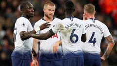 Dávinson cumple ante Agüero y Sterling pese a la derrota