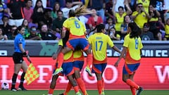 La Selección Colombia Femenina celebra su gol ante México en Orlando.