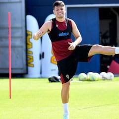 Jorge Meré entrena a prueba con el Racing