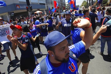 Así fue la marcha de los hinchas de la U en apoyo a Herrera