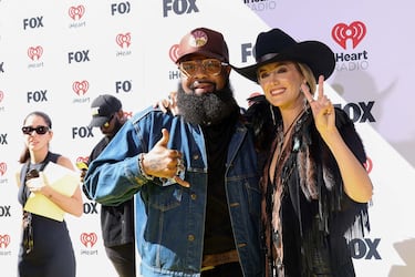 Blanco Brown y Lainey Wilson.