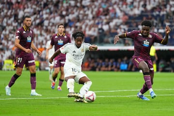 ¡Endrick marca su primer gol!