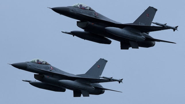 Aviones militares de EEUU sobrevuelan cerca de Venezuela