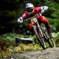 Gee Atherton gana el Red Bull Hardlines 2018