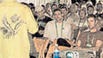 Franzese, con los jugadores en Miami.