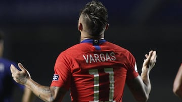 Eduardo Vargas acecha un récord continental de 72 años