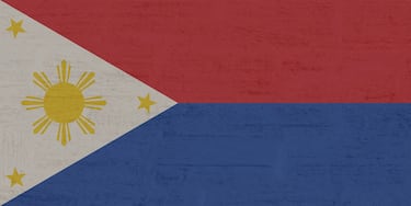 El pa¨ªs que cambia su bandera si entra en guerra