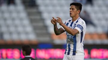 A penas tiene un semestre con los 'Tuzos' pero ya fue puesto en la lista de transferibles. Sin embargo, al estar Pachuca en el mundial de clubes todavía se podría negociar su cambio dentro de nuestro país. 