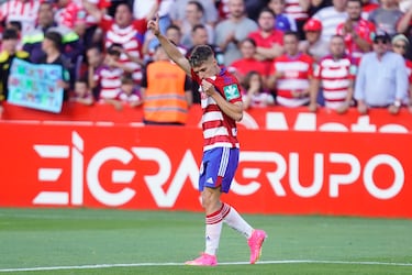 El Granada termina la jornada líder de Segunda, tras su victoria contra el ya descendido Lugo. Bryan Zaragoza fue el jugador más destacado del partido con un golazo de bandera. Tras irse entre tres jugadores en jugada personal, se internó en el área y quebró a Xavi Torres, antes marcar con pierna derecha.
