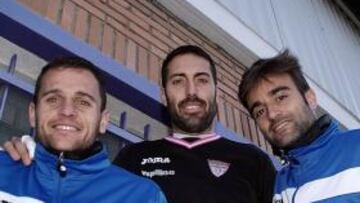 <b>SUPERVIVIENTES. </b>Iván Moreno, el meta Sanmiguel y Jorge.