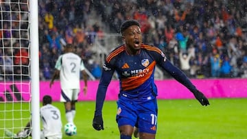 Se fue de Chile a la MLS como estrella y vuelve al país después de siete años: oficial