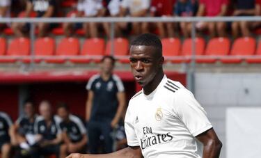 Real Madrid round-up: FIFA 'virus', Vinicius, Vallejo, Champions League...